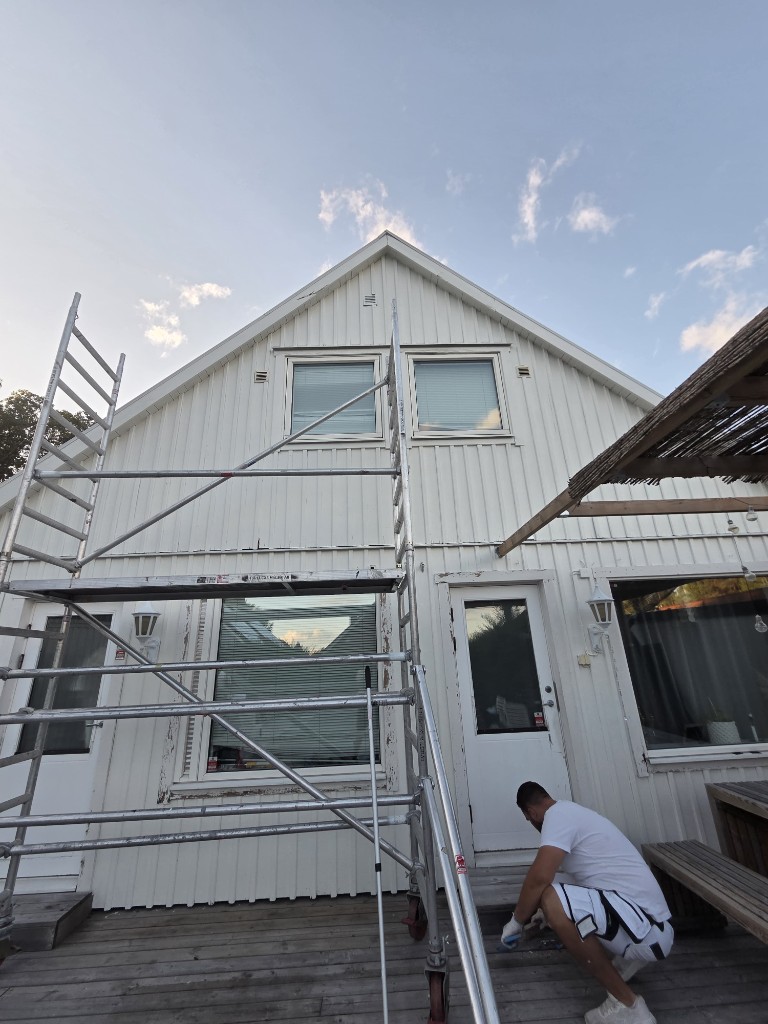 Fasad målning två våningshus – bild 4